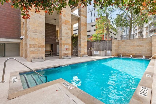 800 W 5th ST 1007, Austin, TX 78701