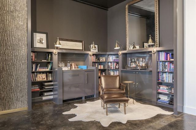 800 W 5th ST 1007, Austin, TX 78701