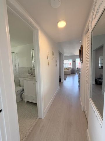 3322 Cynthia Lane 207, Lake Worth Beach, FL 33461