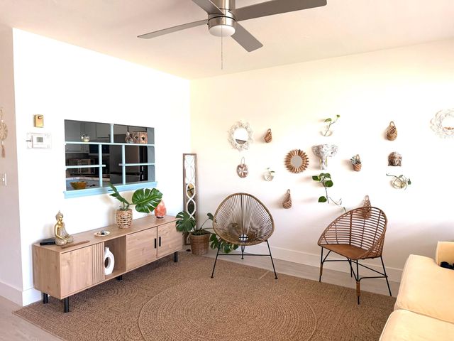 3322 Cynthia Lane 207, Lake Worth Beach, FL 33461