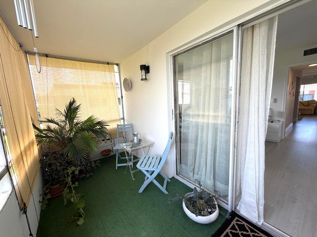 3322 Cynthia Lane 207, Lake Worth Beach, FL 33461