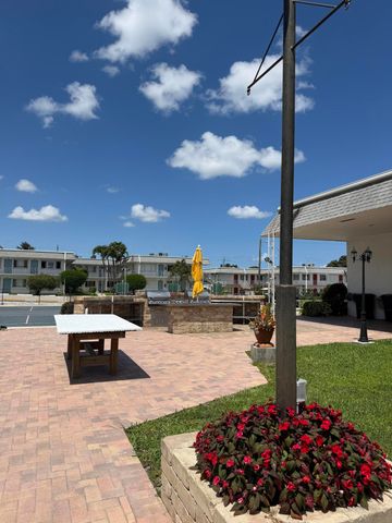 3322 Cynthia Lane 207, Lake Worth Beach, FL 33461