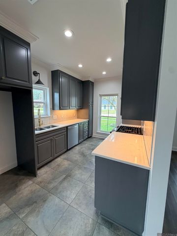 15814 Woodwick Ave, Baton Rouge, LA 70816