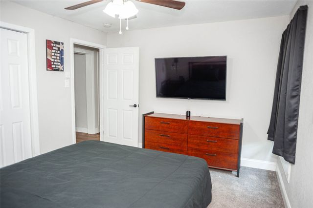 212 Penn Street, Waxahachie, TX 75165