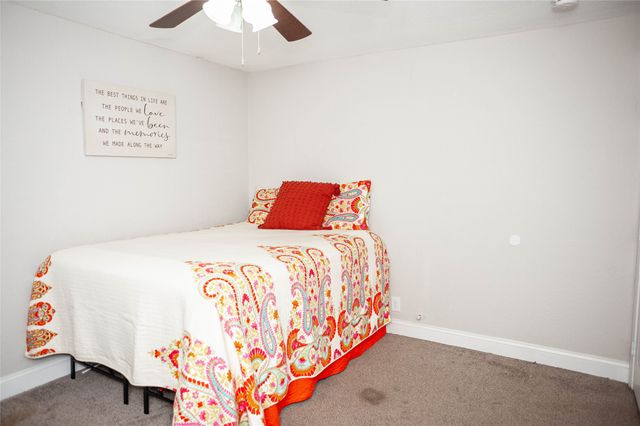 212 Penn Street, Waxahachie, TX 75165