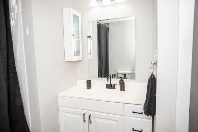 212 Penn Street, Waxahachie, TX 75165