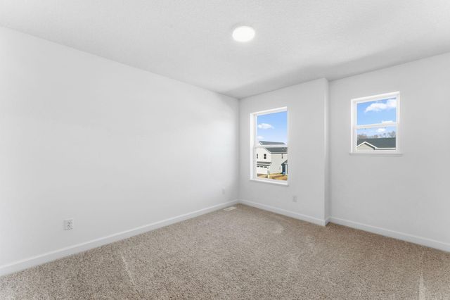 22329 Isla Way, Rogers, MN 55374