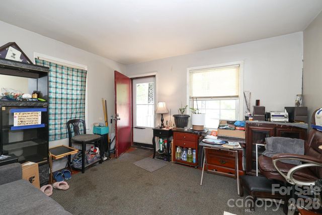 1609 Maribel Avenue, Charlotte, NC 28216