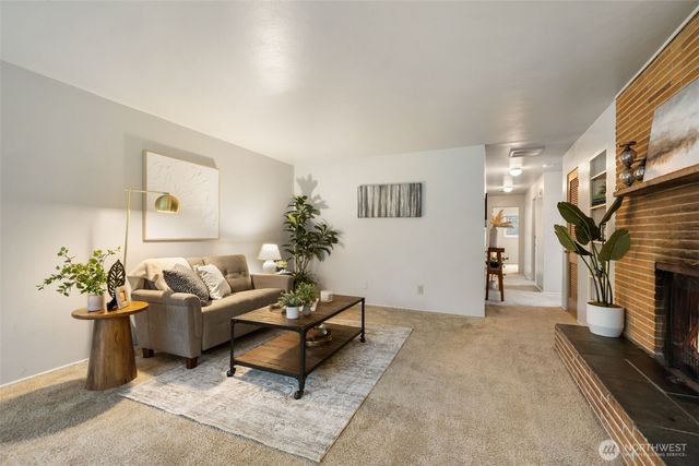 9315 Westview Drive SW, Lakewood, WA 98498