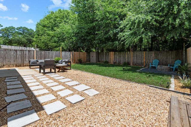 104 Lear Court, Crestview, FL 32539