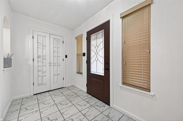 13902 Ambrose Street, Houston, TX 77045