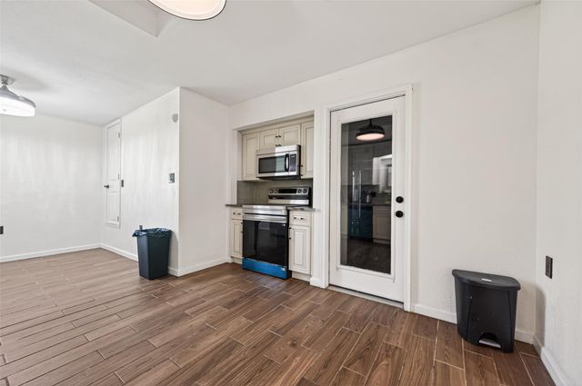 13902 Ambrose Street, Houston, TX 77045