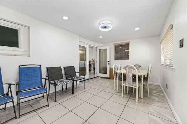 13902 Ambrose Street, Houston, TX 77045