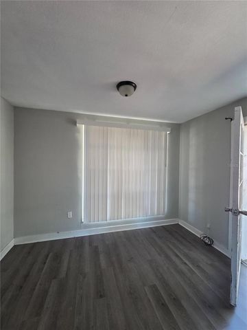 1423 BRYANT STREET, Leesburg, FL 34748