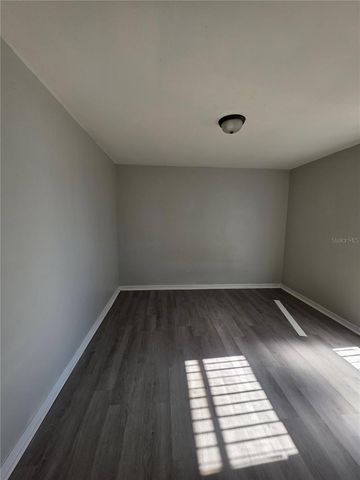 1423 BRYANT STREET, Leesburg, FL 34748