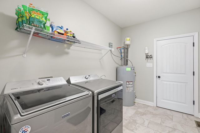 100 Minnow Cove Court, Nicholasville, KY 40356