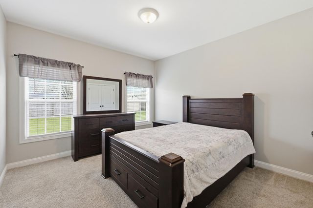 100 Minnow Cove Court, Nicholasville, KY 40356