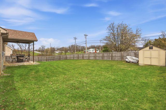 100 Minnow Cove Court, Nicholasville, KY 40356