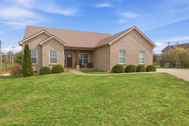 100 Minnow Cove Court, Nicholasville, KY 40356