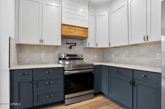 581 Sams Point Road, Beaufort, SC 29907