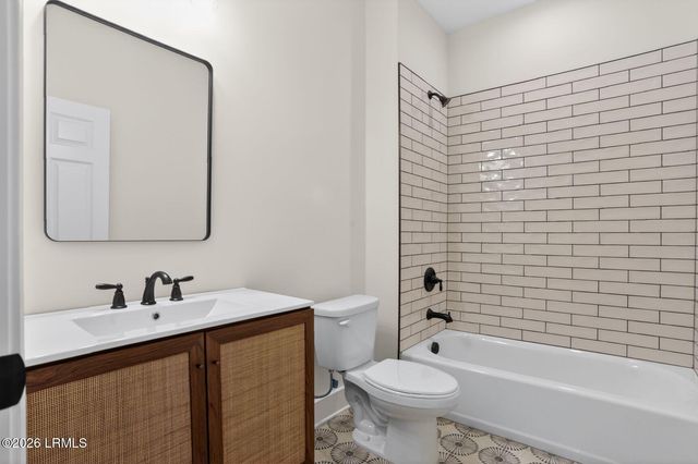 581 Sams Point Road, Beaufort, SC 29907