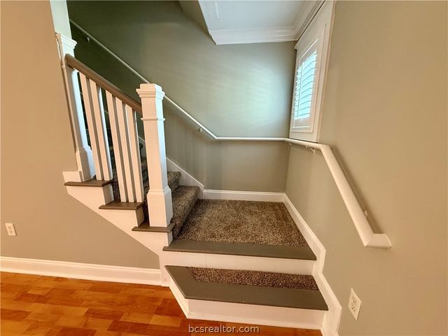 1725 Harvey Mitchell Parkway S 1925, College Station, TX 77840
