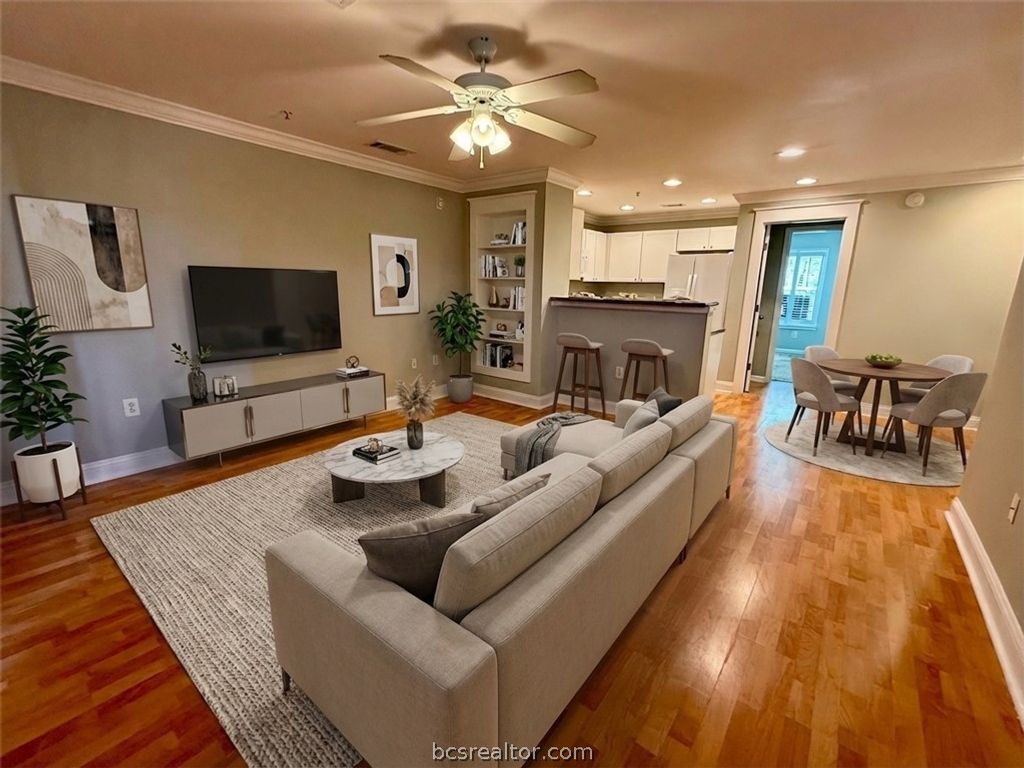 1725 Harvey Mitchell Parkway S 1925, College Station, TX 77840 — photo 2