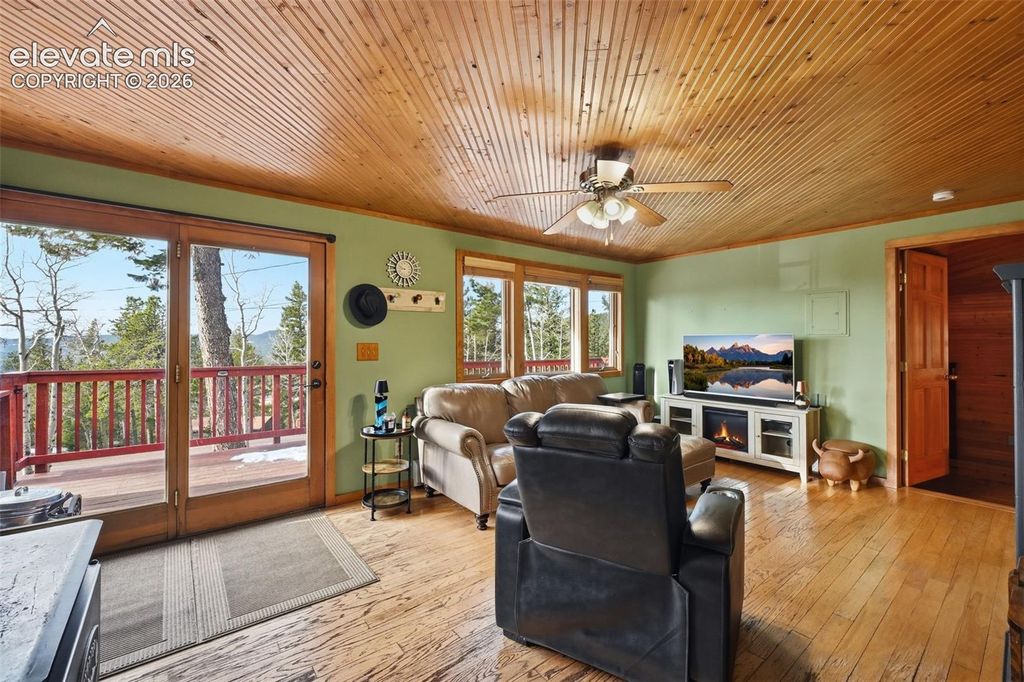 34089 Lyttle Dowdle Drive, Golden, CO 80403 — photo 3