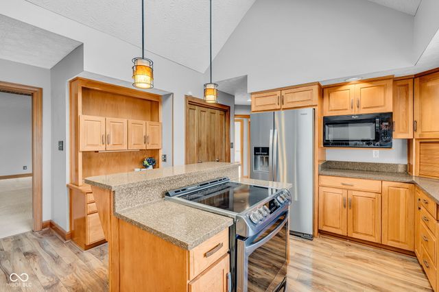 25 Brandywine Circle, Brownsburg, IN 46112