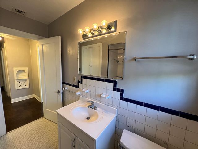 4905 Jackson Street, Houston, TX 77004