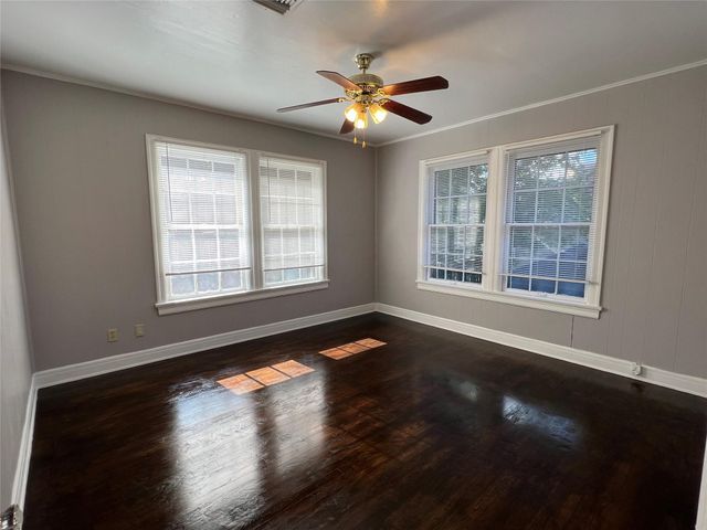 4905 Jackson Street, Houston, TX 77004