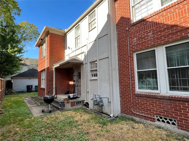 4905 Jackson Street, Houston, TX 77004