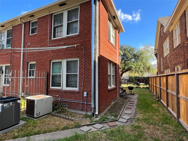 4905 Jackson Street, Houston, TX 77004