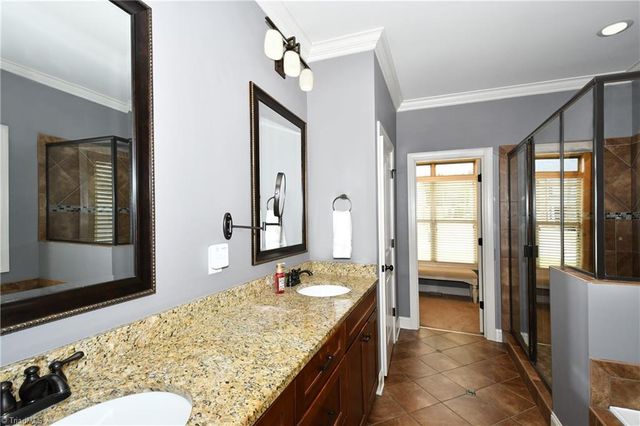 6832 Orchard Path Drive, Clemmons, NC 27012