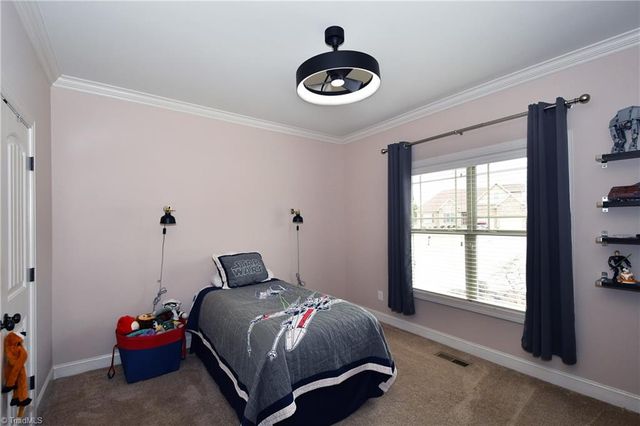 6832 Orchard Path Drive, Clemmons, NC 27012