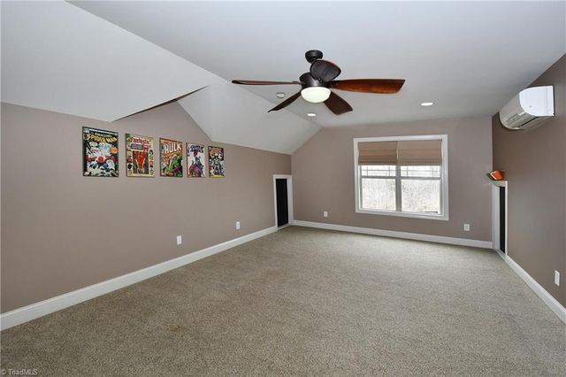 6832 Orchard Path Drive, Clemmons, NC 27012