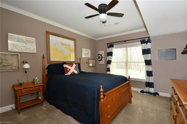 6832 Orchard Path Drive, Clemmons, NC 27012