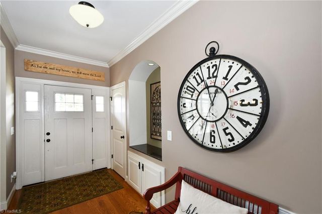 6832 Orchard Path Drive, Clemmons, NC 27012