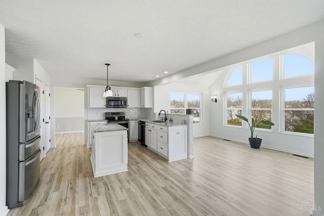 326 Sackett Drive, Monroe, OH 45050