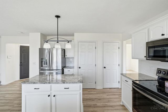 326 Sackett Drive, Monroe, OH 45050