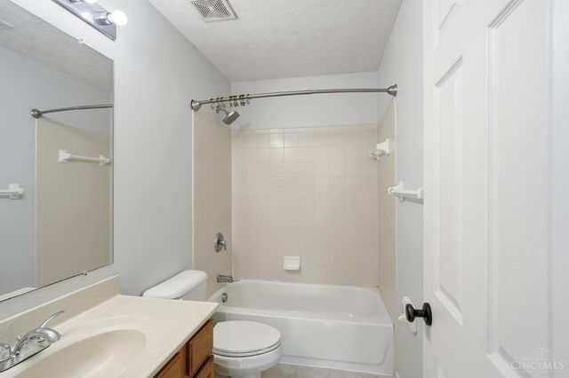 326 Sackett Drive, Monroe, OH 45050