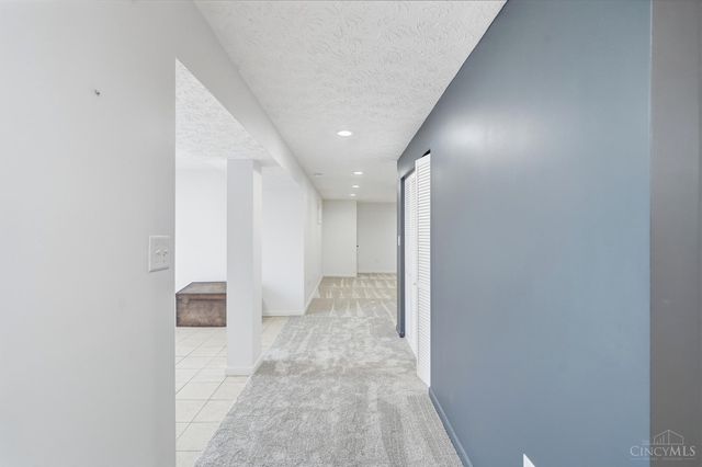 326 Sackett Drive, Monroe, OH 45050