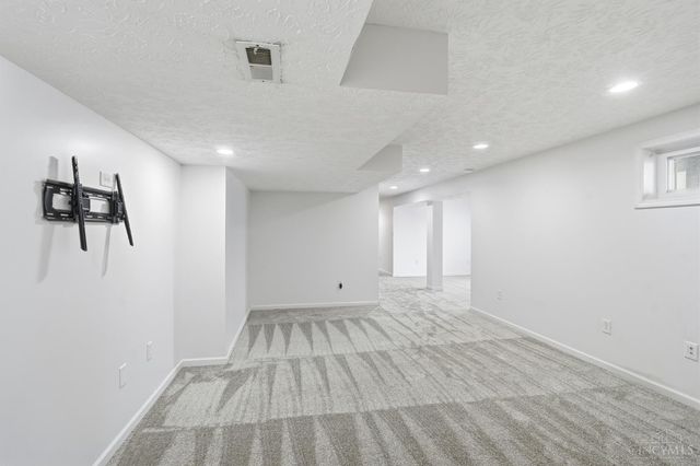 326 Sackett Drive, Monroe, OH 45050