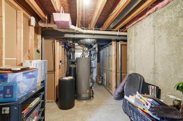 326 Sackett Drive, Monroe, OH 45050