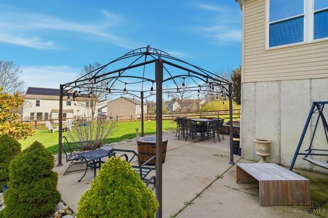 326 Sackett Drive, Monroe, OH 45050