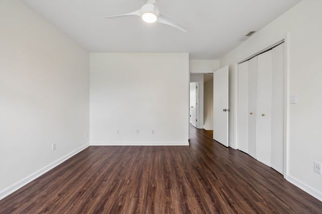 100 Brattlesboro Dr, Nashville, TN 37204