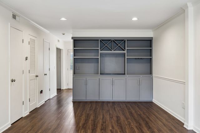 100 Brattlesboro Dr, Nashville, TN 37204