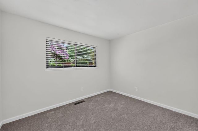 6633 Lindberg Ave, Placerville, CA 95667