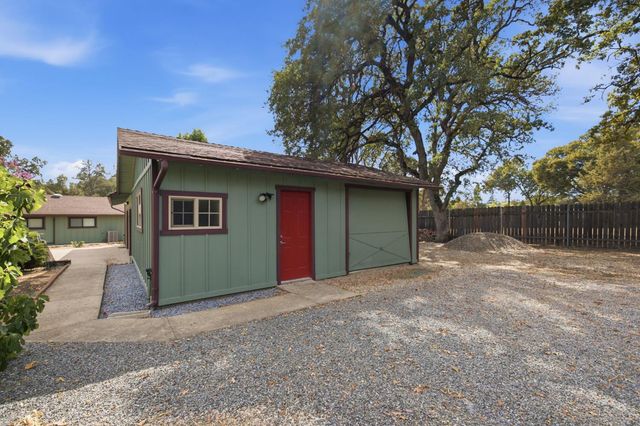 6633 Lindberg Ave, Placerville, CA 95667