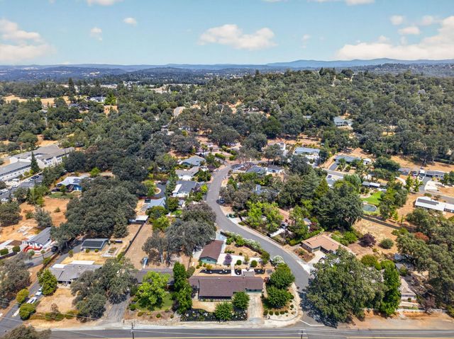 6633 Lindberg Ave, Placerville, CA 95667